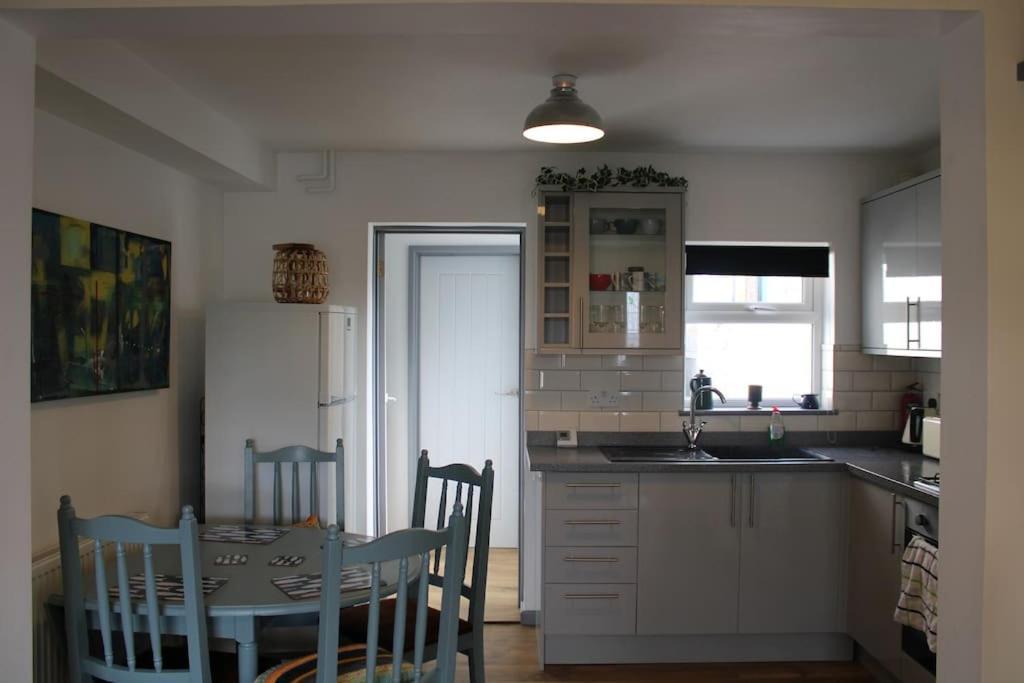 Cosy 3 Bedroom House Close To Beach Lowestoft Exterior foto